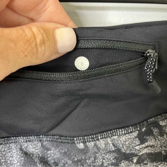 Lululemon Speed Shorts Kindred Spirt Multi Size 8 Running Shorts - Picture 7 of 7
